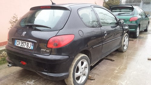 Dezmembrez peugeor 206 2.0 hdi an 2004