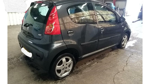 Dezmembrez Peugeot 107 2010 Hatchback 1.0i