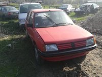 Dezmembrez Peugeot 205 stare de functionare