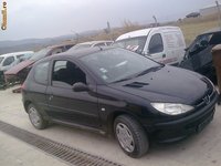 Dezmembrez Peugeot 206 1.1 benzina, an 2000