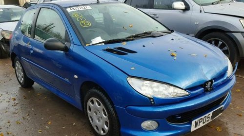 Dezmembrez Peugeot 206, 1.2 benzina 2005