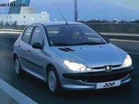 Dezmembrez Peugeot 206 1 4 Hdi Din 2004