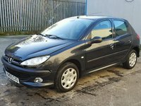 Dezmembrez Peugeot 206, 1.4benzina 2005