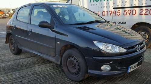 Dezmembrez Peugeot 206, 1.4benzina 2009