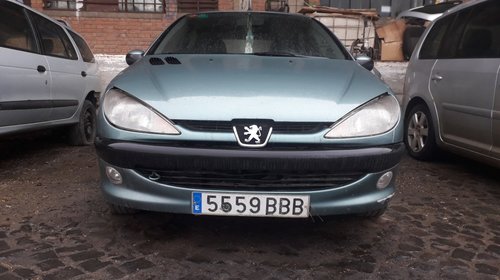 Dezmembrez Peugeot 206 2001 Hatchback / 4 usi 2.0 diesel