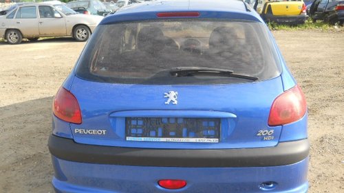 Dezmembrez Peugeot 206 2003 HATCHBACK 1,4 HDI