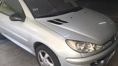 Dezmembrez Peugeot 206 CC 1.6 Benzina