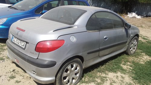 Dezmembrez Peugeot 206 CC 2.0 benzina an 2001