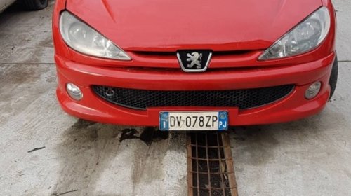 Dezmembrez peugeot 206 cc an de fabricatie 20