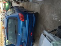 Dezmembrez peugeot 206 coupe din 2004 motor 2.0 hdi rhy