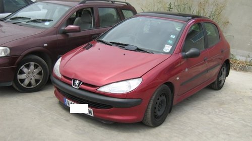 Dezmembrez Peugeot 206 din 1999, 1.9,