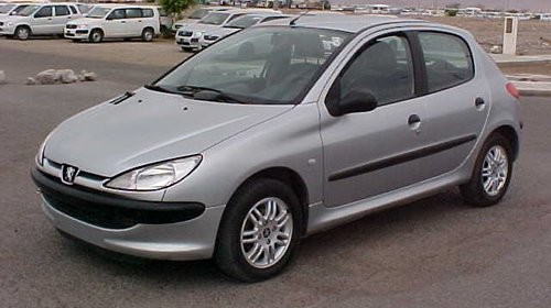 Dezmembrez peugeot 206 hatchback 1.4 hdi 8hx 