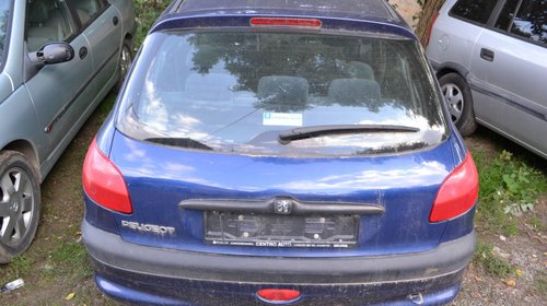 Dezmembrez Peugeot 206 hdi