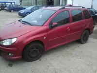 Dezmembrez Peugeot 206 sw 1.6 Hdi