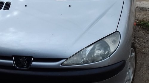 DEZMEMBREZ PEUGEOT 206