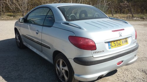 Dezmembrez Peugeot 206cc, 1.6i, an 2003, coupe