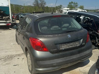 Dezmembrez Peugeot 207 1.4 benzină KFU cutie manuală 6 trepte