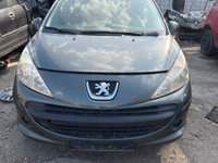 Dezmembrez peugeot 207 2008 1,4 benzină si 1,4 diesel