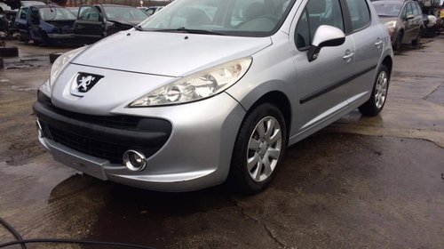 Dezmembrez Peugeot 207 2008 HATCHBACK 1.6 HDI