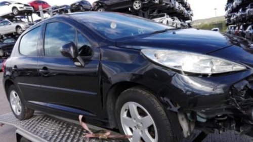 Dezmembrez peugeot 207 2011 1.6hdi