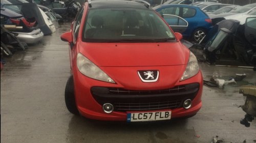 Dezmembrez peugeot 207 break din 2008 motor 1