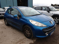 Dezmembrez Peugeot 207 coupe