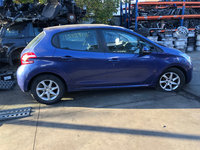 Dezmembrez Peugeot 208 2015 Hatchback 1.2 Benzina