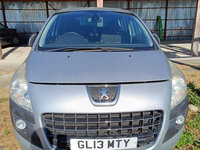 Dezmembrez PEUGEOT 3008 AN 2013 MOTOR:1.6 HDI