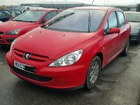 Dezmembrez Peugeot 307 1.4hdi 2003