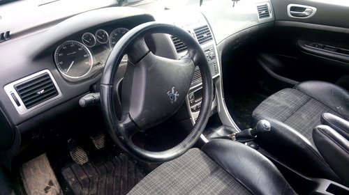 Dezmembrez Peugeot 307 1.6 benzina, Hatchback 2005