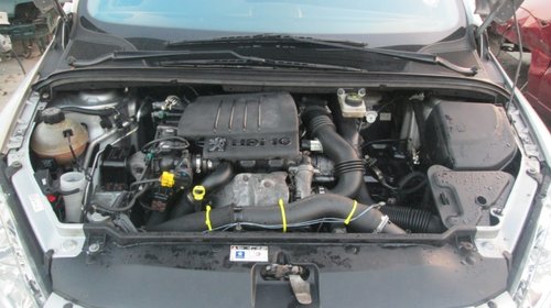 Dezmembrez peugeot 307 1.6 hdi din 2005