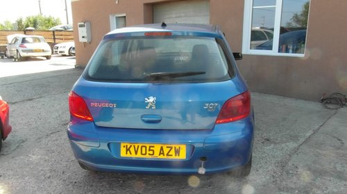 Dezmembrez Peugeot 307 1.6 HDI