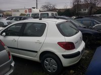 Dezmembrez Peugeot 307 1.6i 2.0 hdi 4 usi