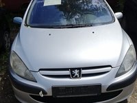 Dezmembrez Peugeot 307 2.0 d 2003