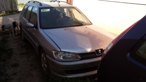 Dezmembrez peugeot 307 2.0 hdi