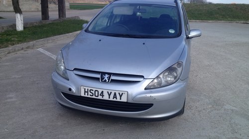 Dezmembrez peugeot 307 2.0 hdi