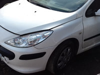 Dezmembrez Peugeot 307 2000 - Prezent 1.6 HDi 110 9HZ (DV6TED4) ( CP: 109, KW: 80, CCM: 1560 ) Motorina