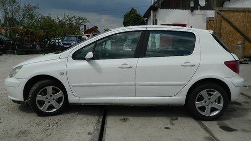 Dezmembrez Peugeot 307 , 2001-2005