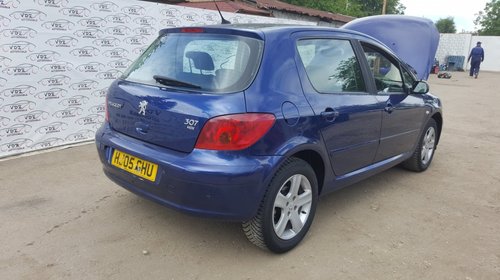 Dezmembrez Peugeot 307 2005 hatchback 1.6HDi