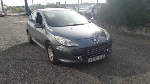 Dezmembrez Peugeot 307 2007 Hatchback 1.6i