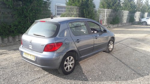 Dezmembrez Peugeot 307 2007 Hatchback 1.6i