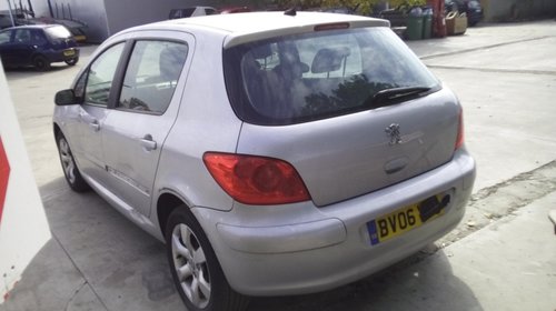 Dezmembrez Peugeot 307 an 2005, 1,6D 9HZ