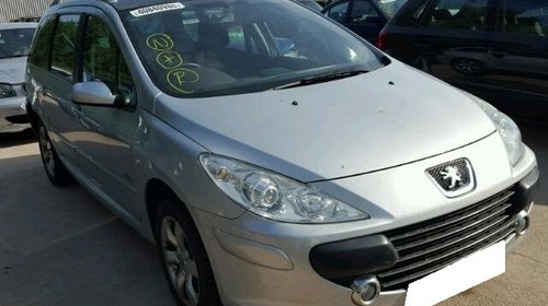 Dezmembrez Peugeot 307 an fabr. 2007, 1.6HDi,