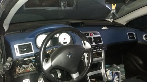 Dezmembrez peugeot 307 cc