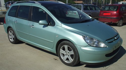 Dezmembrez peugeot 307 combi 2.0 hdi din 2003