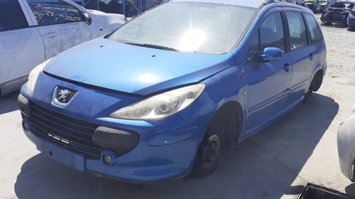 Dezmembrez Peugeot 307 din 2006