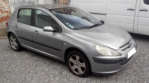 Dezmembrez Peugeot 307 , hatchback 4+1 usi, 2