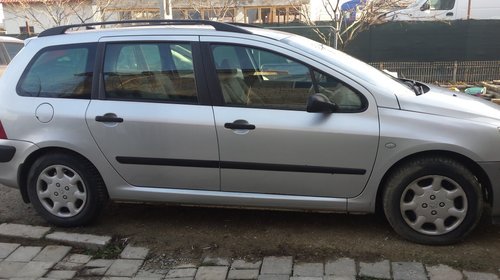 Dezmembrez Peugeot 307 hdi