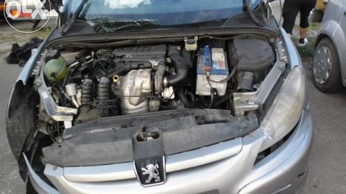 Dezmembrez peugeot 307