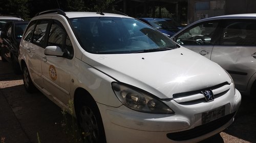 Dezmembrez Peugeot 307